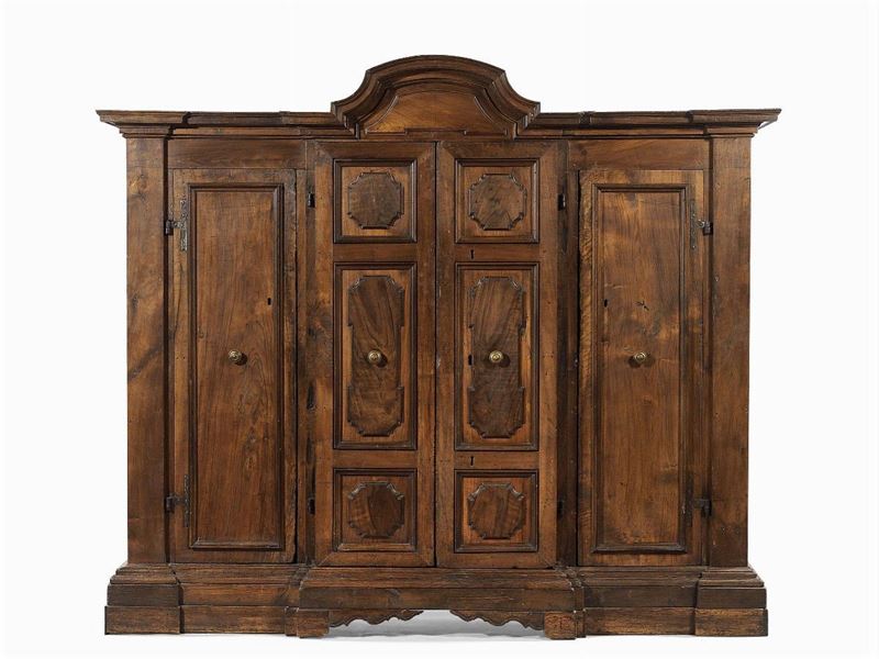 Mobile da Sacrestia in Legno di Noce