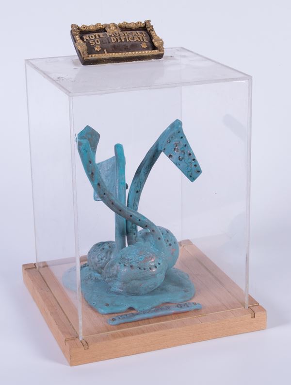 Piero Caverni : Note musicali solidificate  (2004)  - Assemblaggio in teca di plexiglass e legno - Auction PARADE III - MODERN AND CONTEMPORARY ART - Casa d'aste Farsettiarte