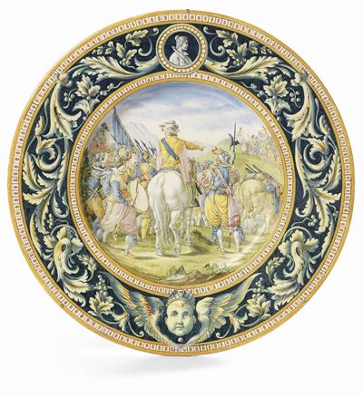 Grande Piatto in Maiolica Policroma
