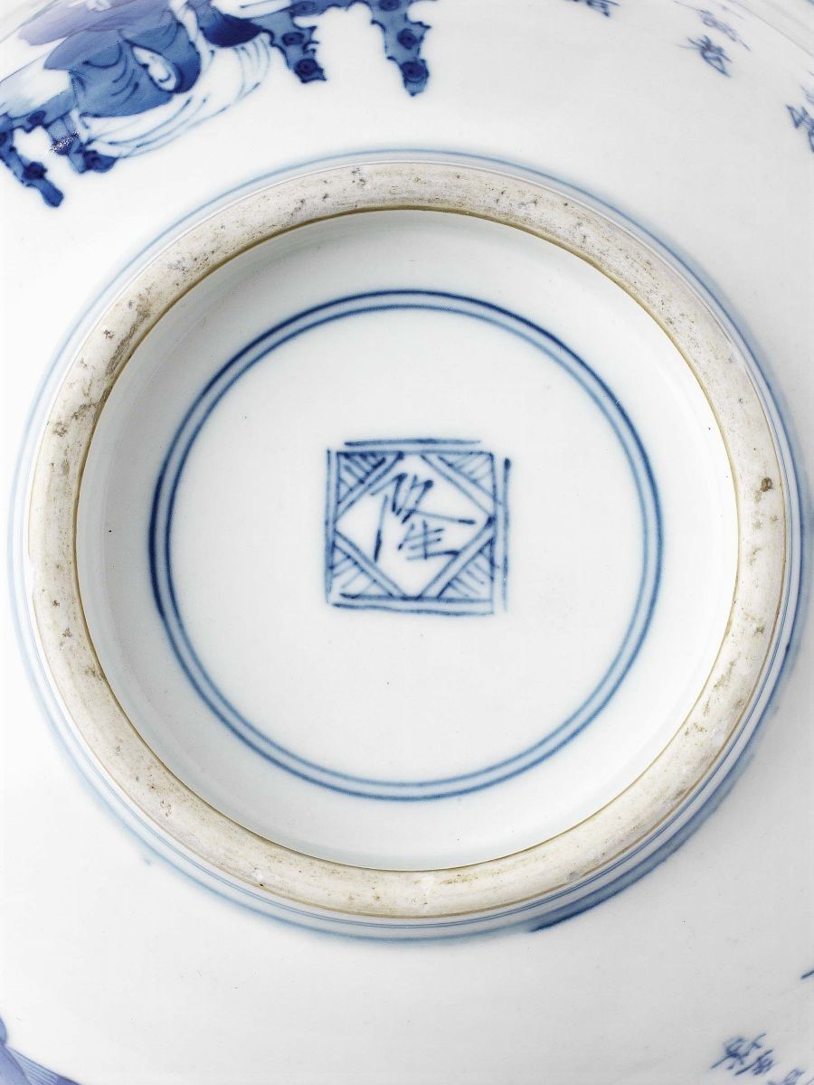 Coppia di Grandi Tazze in Porcellana Bianco Blu