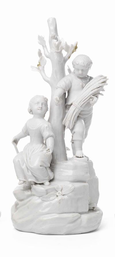 Scultura in Porcellana Bianca