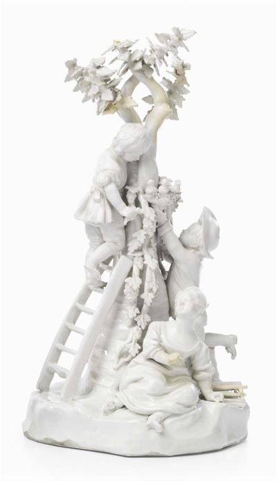 Scultura in Porcellana Bianca