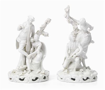 Due Sculture in Porcellana Bianca