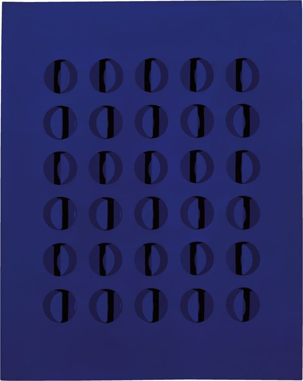 Paolo Scheggi : Intersuperficie curva-blu  (1967)  - Acrilico su tre tele sovrapposte - Auction Contemporary Art - I - Casa d'aste Farsettiarte