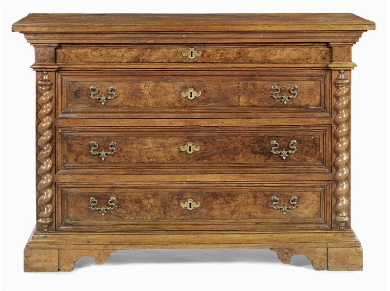 Cassettone in Legno di Noce