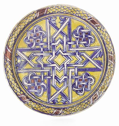 Tre Piatti in Maiolica Policroma