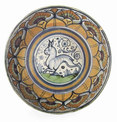 Tre Oggetti in Maiolica Policroma