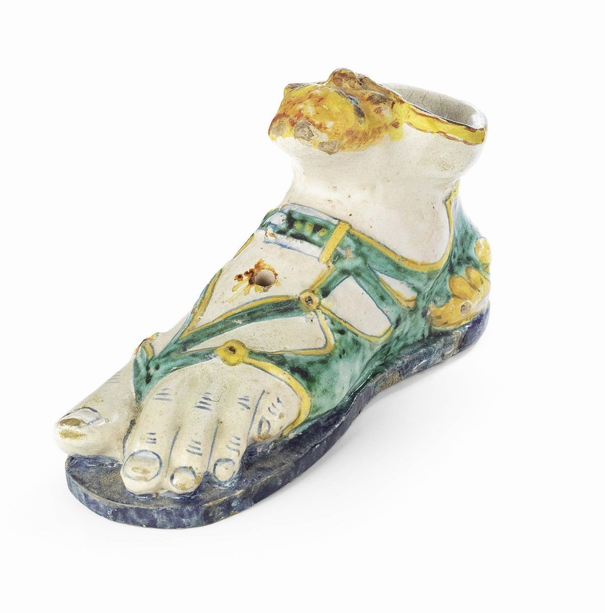 Tre Oggetti in Maiolica Policroma