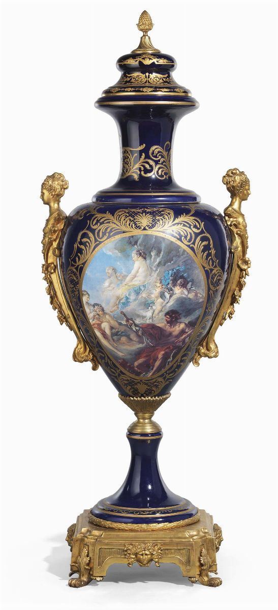 Grande vaso in porcellana Sèvres e bronzo dorato