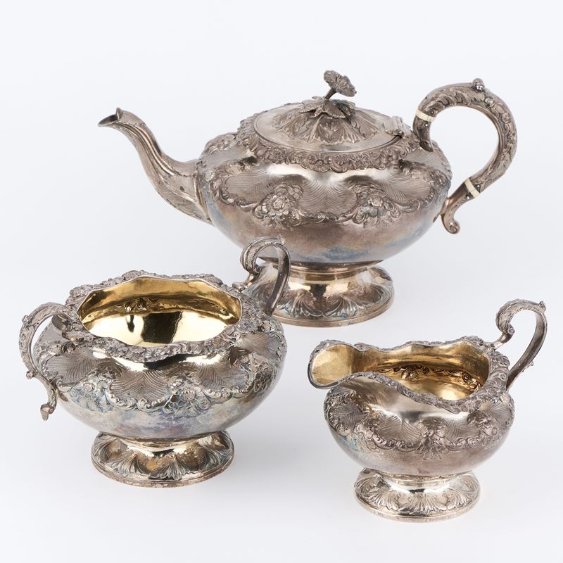 Servizio da tè in argento, manifattura londinese, 1832
