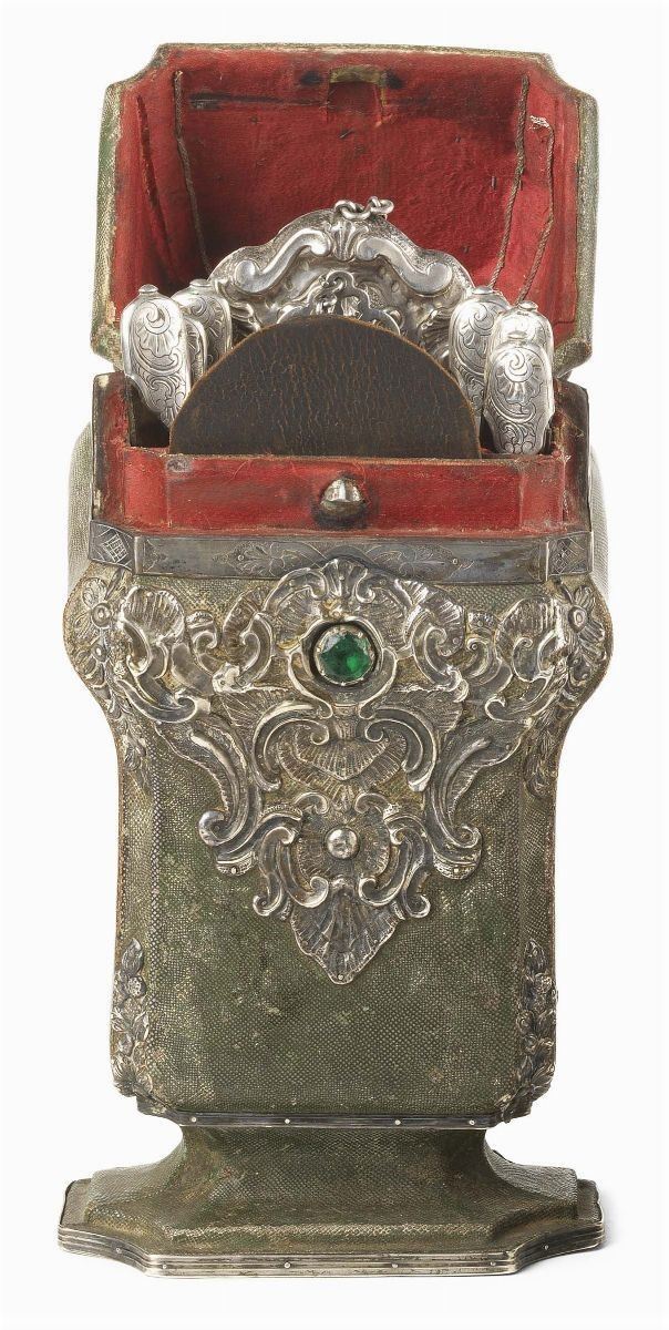 Necessaire da Barba in Argento