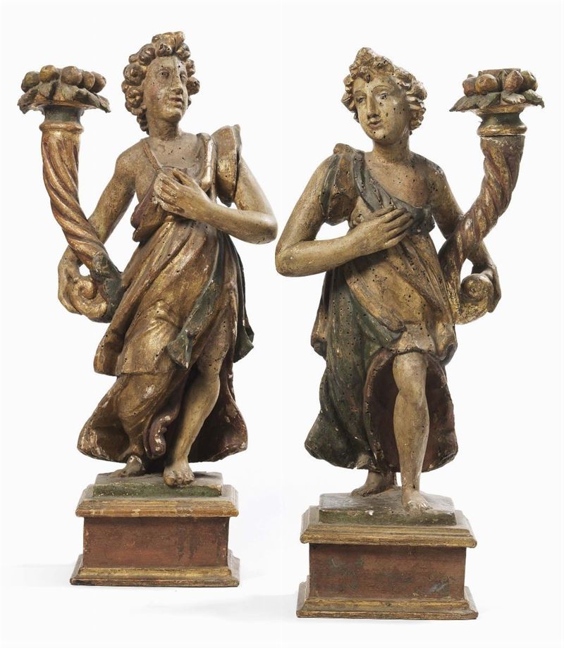 Coppia di Sculture in Legno Policromo e Dorato