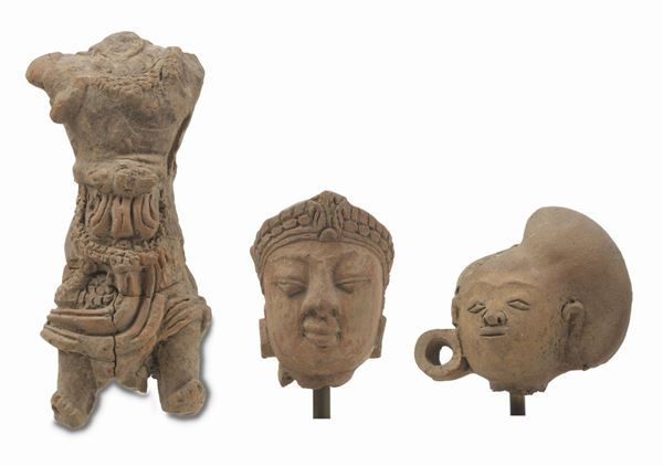 Tre sculture in terracotta
