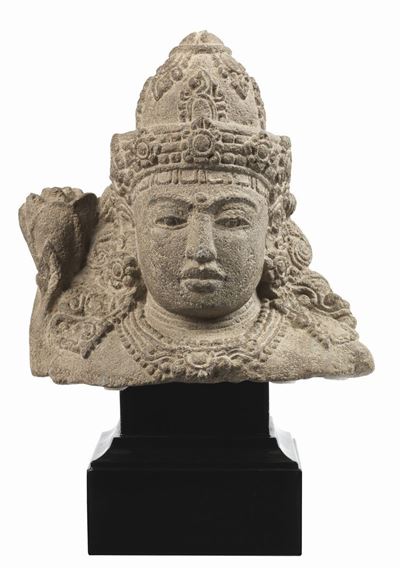 Scultura Raffigurante «testa di Divinità Induista»