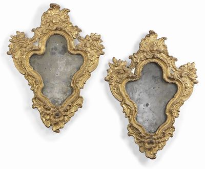 Coppia di Specchiere in Legno Intagliato e Dorato