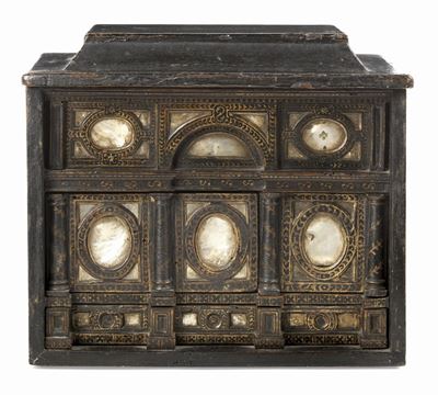 Cofanetto Portagioie in Legno Intagliato e Laccato Nero e Oro