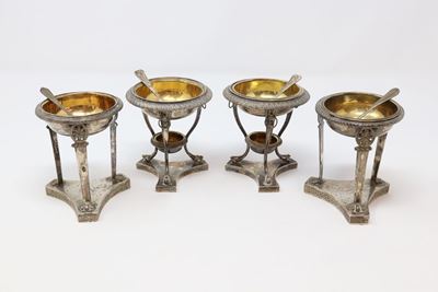 Due Coppie di Saliere Difformi in Argento