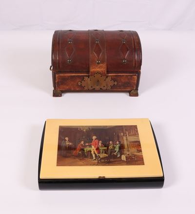 Cofanetto Rivestito in Cuoio e Scatola in Legno da Gioco