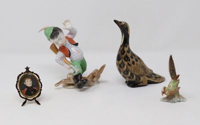 Dieci Statuine e una Miniatura