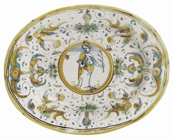 Vassoio ovale in maiolica policroma