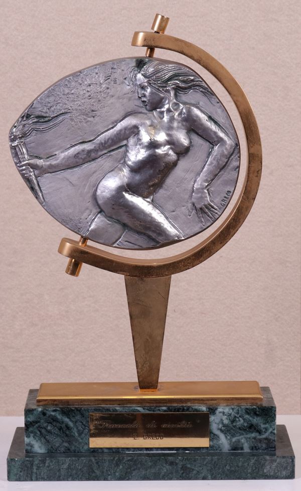 Emilio Greco : Fiaccola di civiltà  - Bassorilievo in metallo argentato, multiplo, es. 218/950 - Auction CONTEMPORARY ART - I - Casa d'aste Farsettiarte