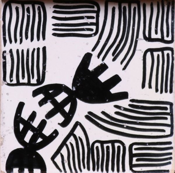 Giuseppe Capogrossi : Nero - Superficie CP872/A  (1951-52)  - Piastrella in ceramica smaltata - Asta ARTE CONTEMPORANEA - I - Casa d'aste Farsettiarte
