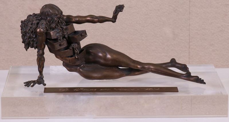 Salvador Dalí - La Femme Aux Tiroirs