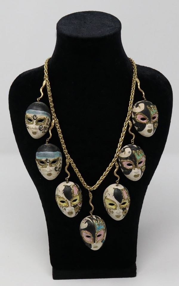 Collana in oro giallo con pendenti in ceramica di Vietri