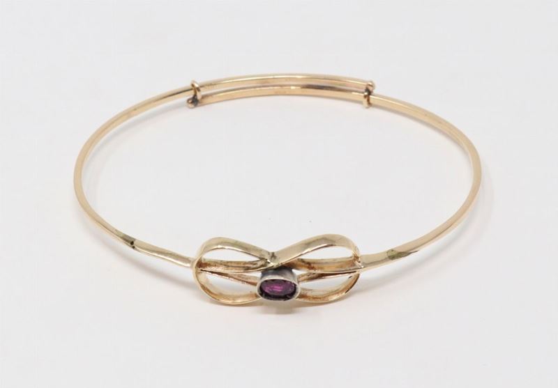 Bracciale Rigido in Oro con Rubino