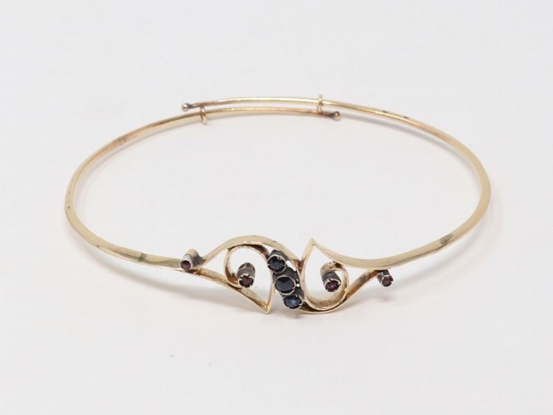 Bracciale Rigido in Oro con Zaffiri e Rubini