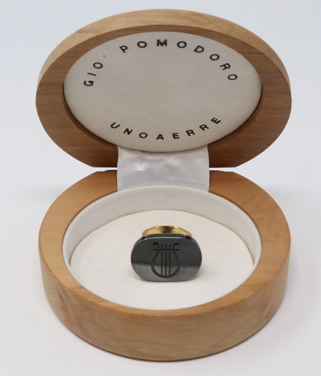 Giò Pomodoro - Anello Scultura per Unoaerre