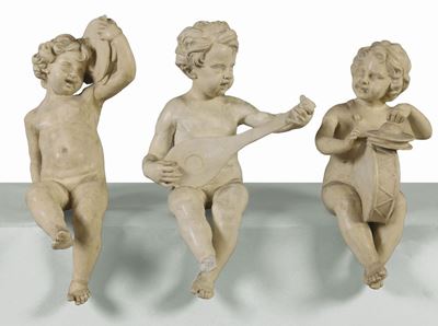Tre Putti Musicanti in Gesso