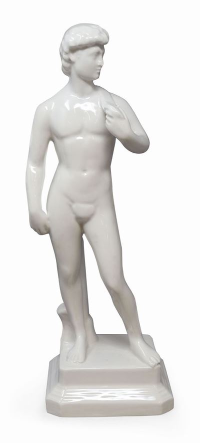 Scultura in Porcellana Bianca