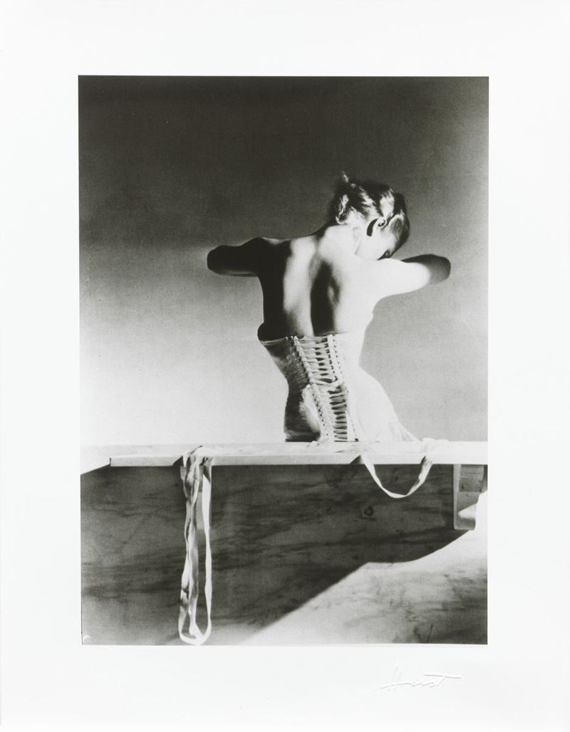 Horst P. Horst - Mainbocher Corset, Parigi