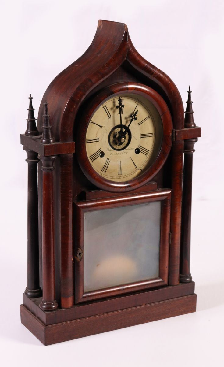 Orologio a Mensola in Legno di Mogano