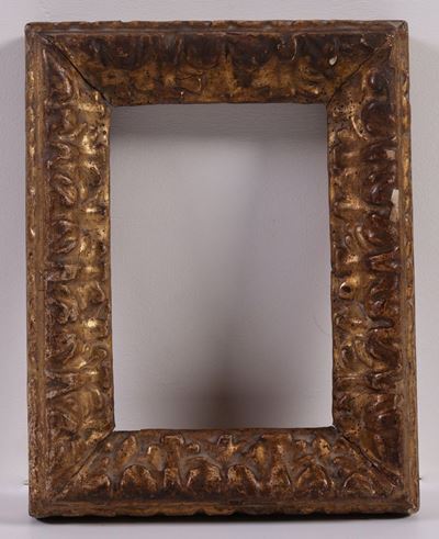 Cornice in Legno Intagliato e Dorato