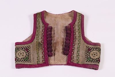 Due Corpetti in Tessuto Ricamato a Filo Oro e Colori