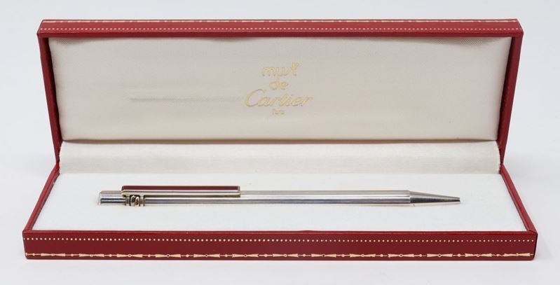 Penna in Acciaio e Lacca Rossa Must De Cartier