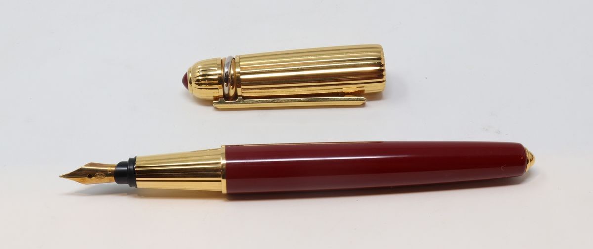 Penna Stilografica in Lacca Pasha De Cartier