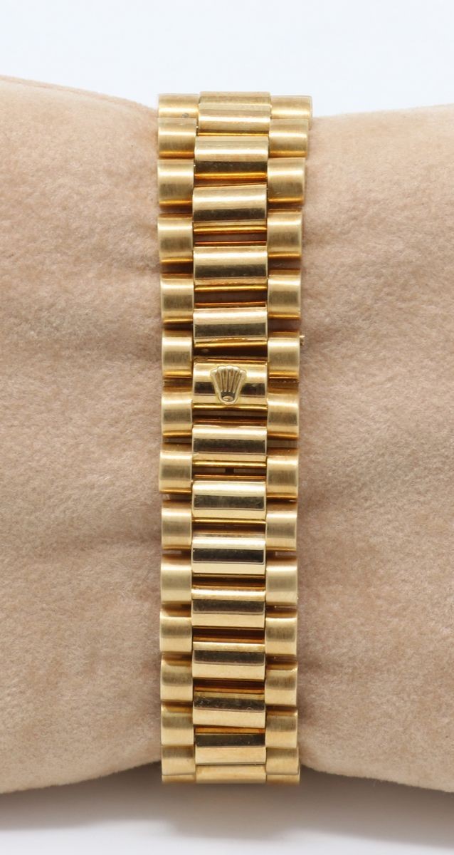 Rolex Orologio da Polso Donna in Oro Giallo Ref. 7483718