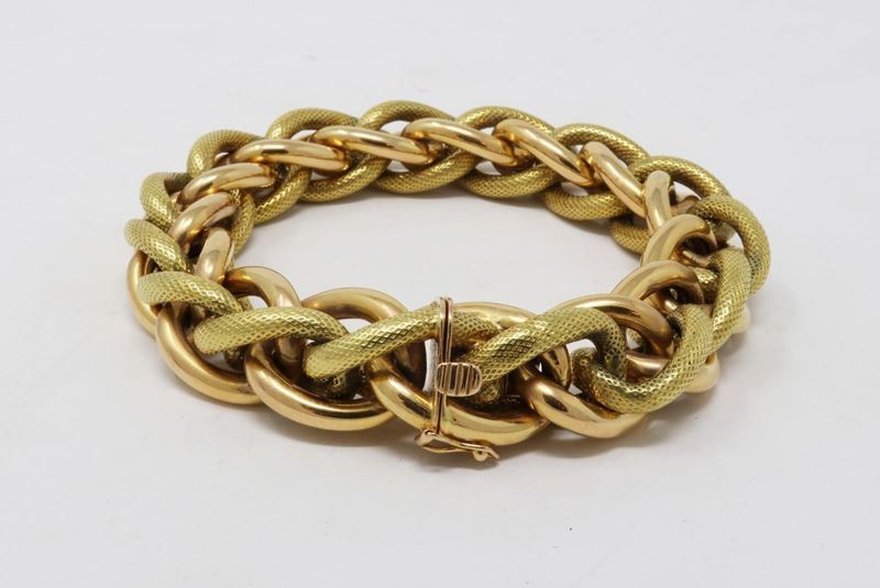 Bracciale in Oro Giallo a Maglie Ovali Satinate, Lucide e Intrecciate
