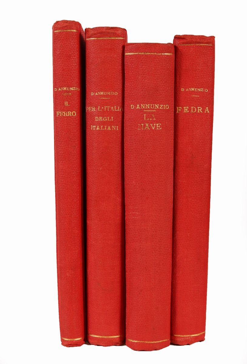 Serie di Volumi di Gabriele D'annunzio con Penna