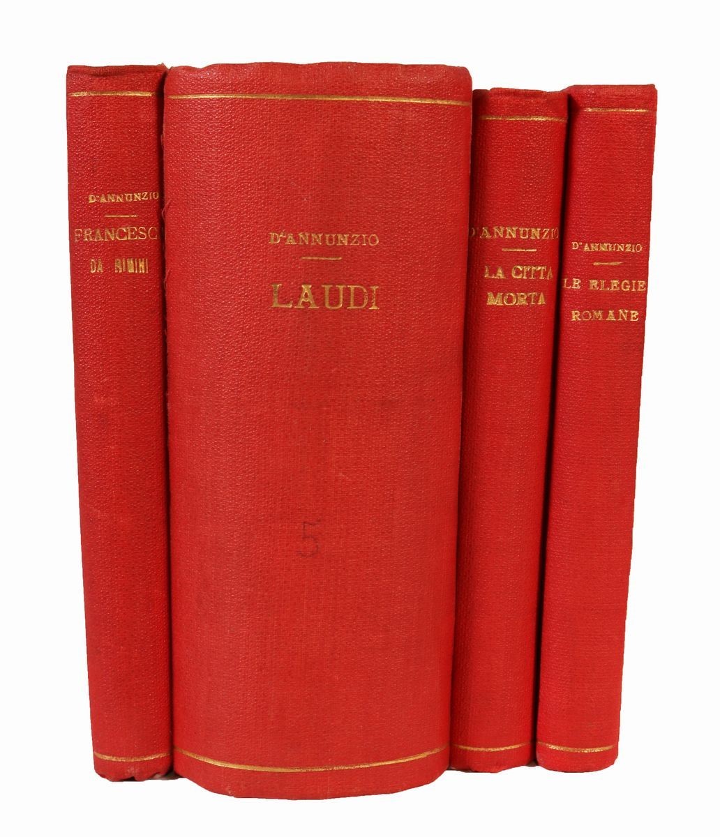 Serie di Volumi di Gabriele D'annunzio con Penna