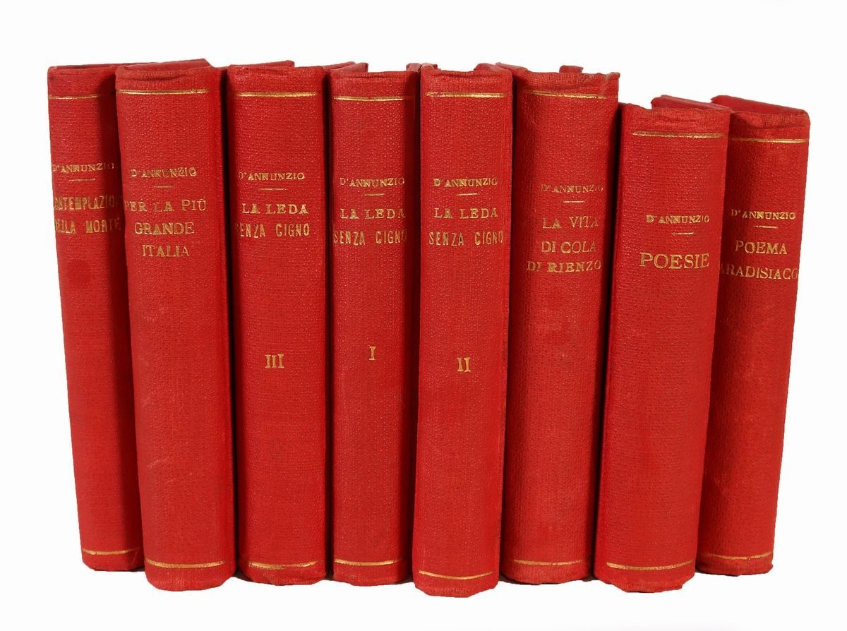 Serie di Volumi di Gabriele D'annunzio con Penna