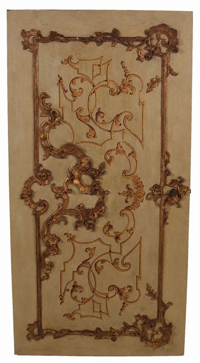 Porta in Legno Laccato, Intagliato e Dorato