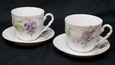 Coppia di Tazze con Piatto in Ceramica