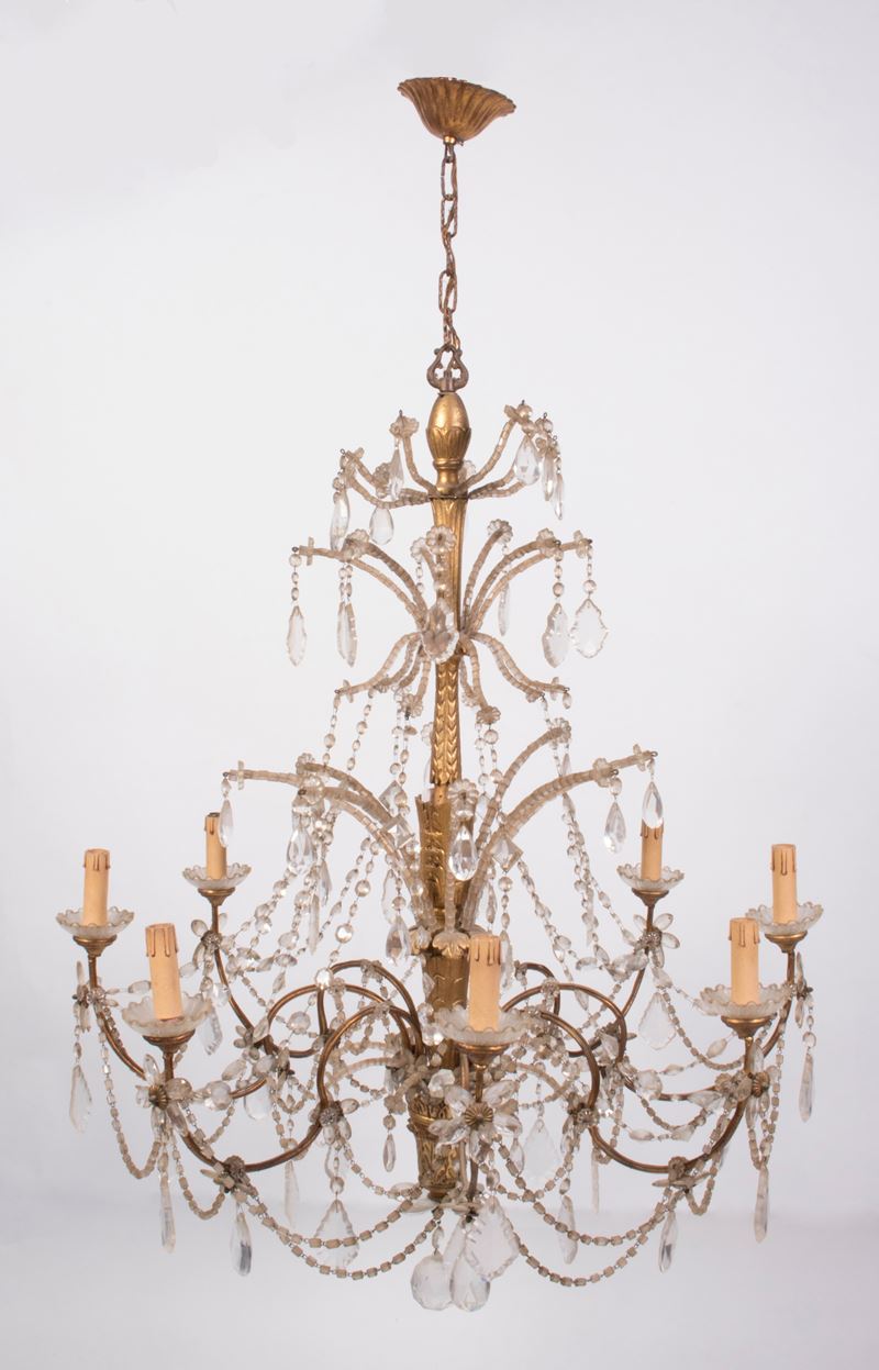 Lampadario in Legno Dorato
