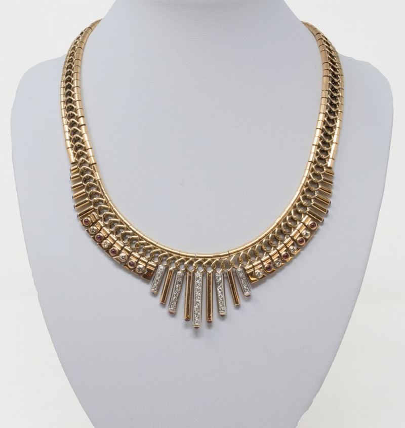 Collana Girocollo in Oro Giallo a Frange con Brillanti e Rubini