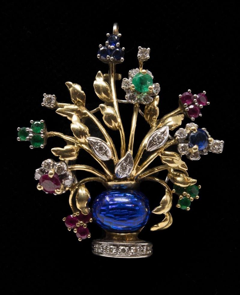 Spilla in Oro Giallo a Vaso di Fiori, con Smalto, Brillanti, Rubini, Zaffiri e Smeraldi