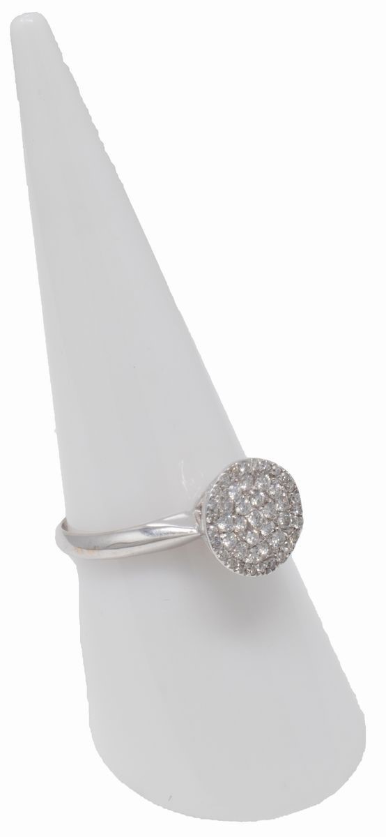 Anello in Oro Bianco Pavé di Brillanti